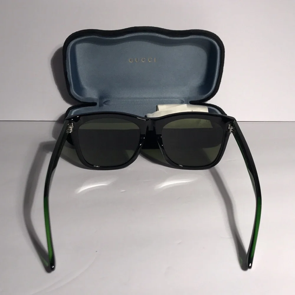 New Authentic GUCCI GG0057SKN 56MM Sunglasses – Black/Green